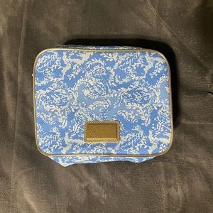 NWOT Blue paisley Lily Pulitzer lunch box